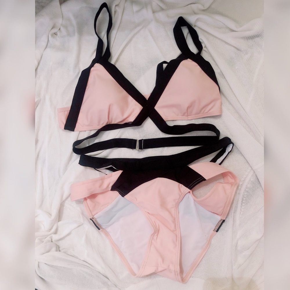 Bathing suit